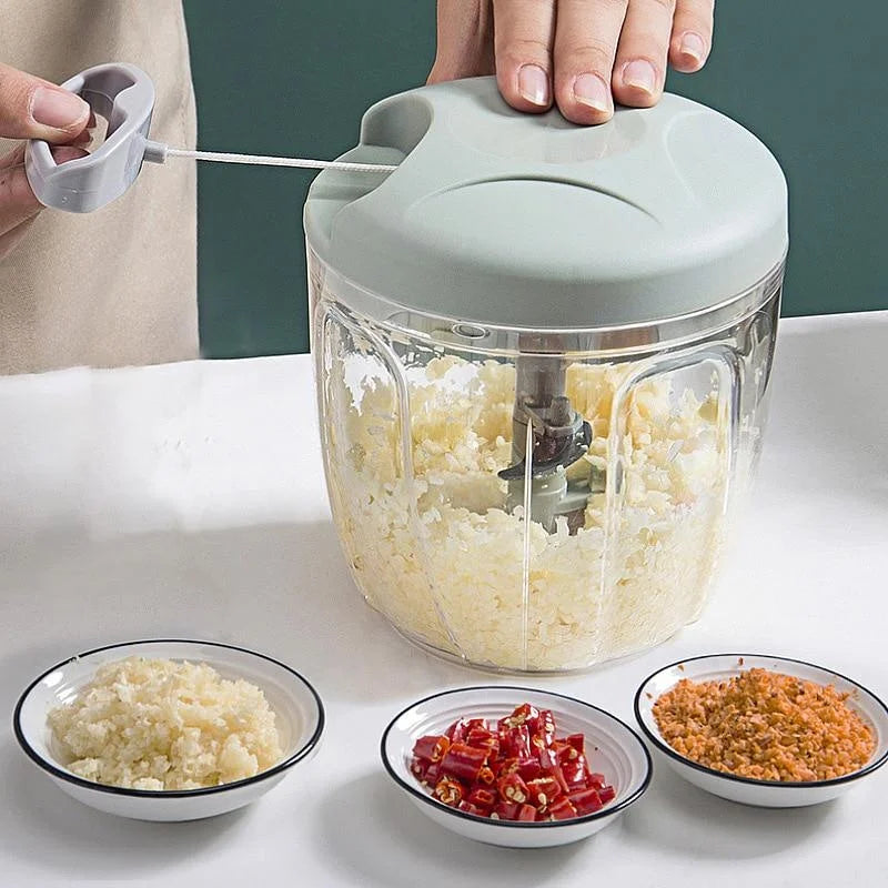 Manual Garlic Chopper & Meat Mincer – Rotating Press Crusher, 500ml or 900ml