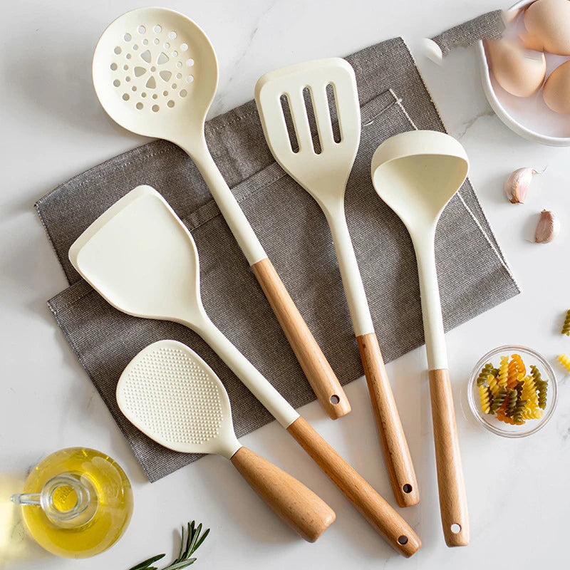 High-Temperature Silicone Cooking Spatula
