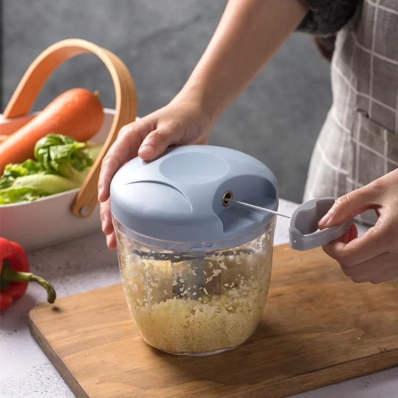 Manual Garlic Chopper & Meat Mincer – Rotating Press Crusher, 500ml or 900ml